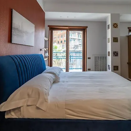 Butterfly Panoramic * Nápoles